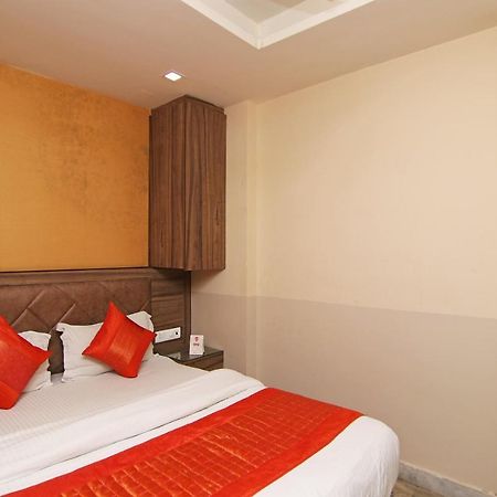 Hotel Merry Gold New Delhi Ngoại thất bức ảnh