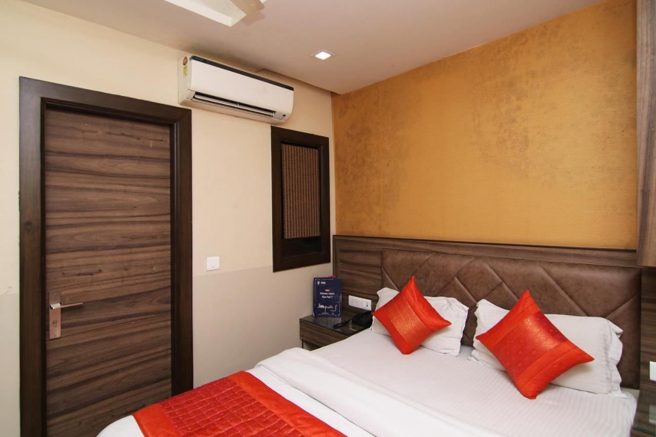 Hotel Merry Gold New Delhi Ngoại thất bức ảnh