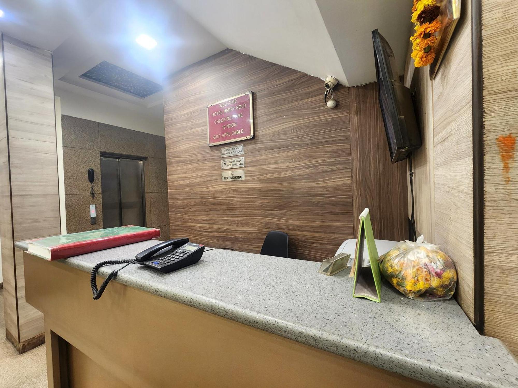 Hotel Merry Gold New Delhi Ngoại thất bức ảnh