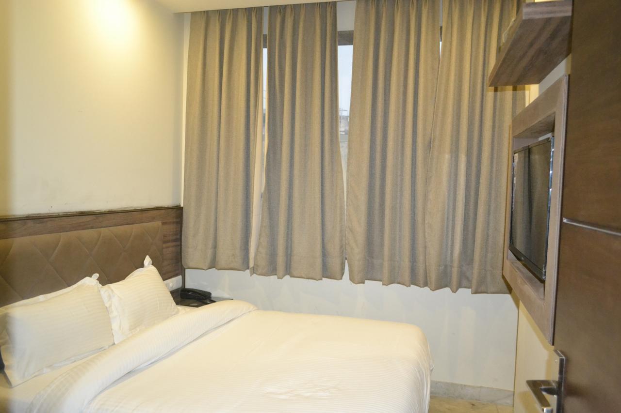 Hotel Merry Gold New Delhi Ngoại thất bức ảnh